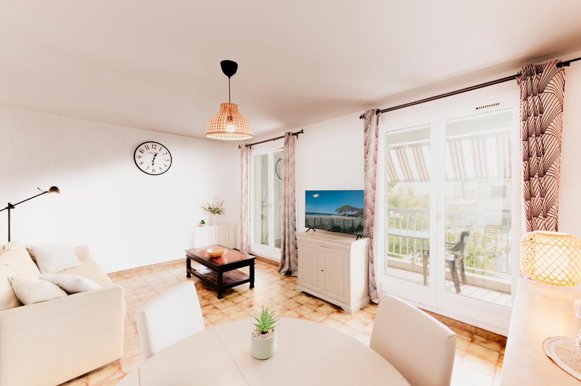 Netflix - Lit Queen Size - Terrasse Plein Sud - Climatisation - 2'Centre-Ville - 6'Mer - Parking Prive - 56M2 - L'Olivine - Offre Speciale La Londe-les-Maures Ngoại thất bức ảnh